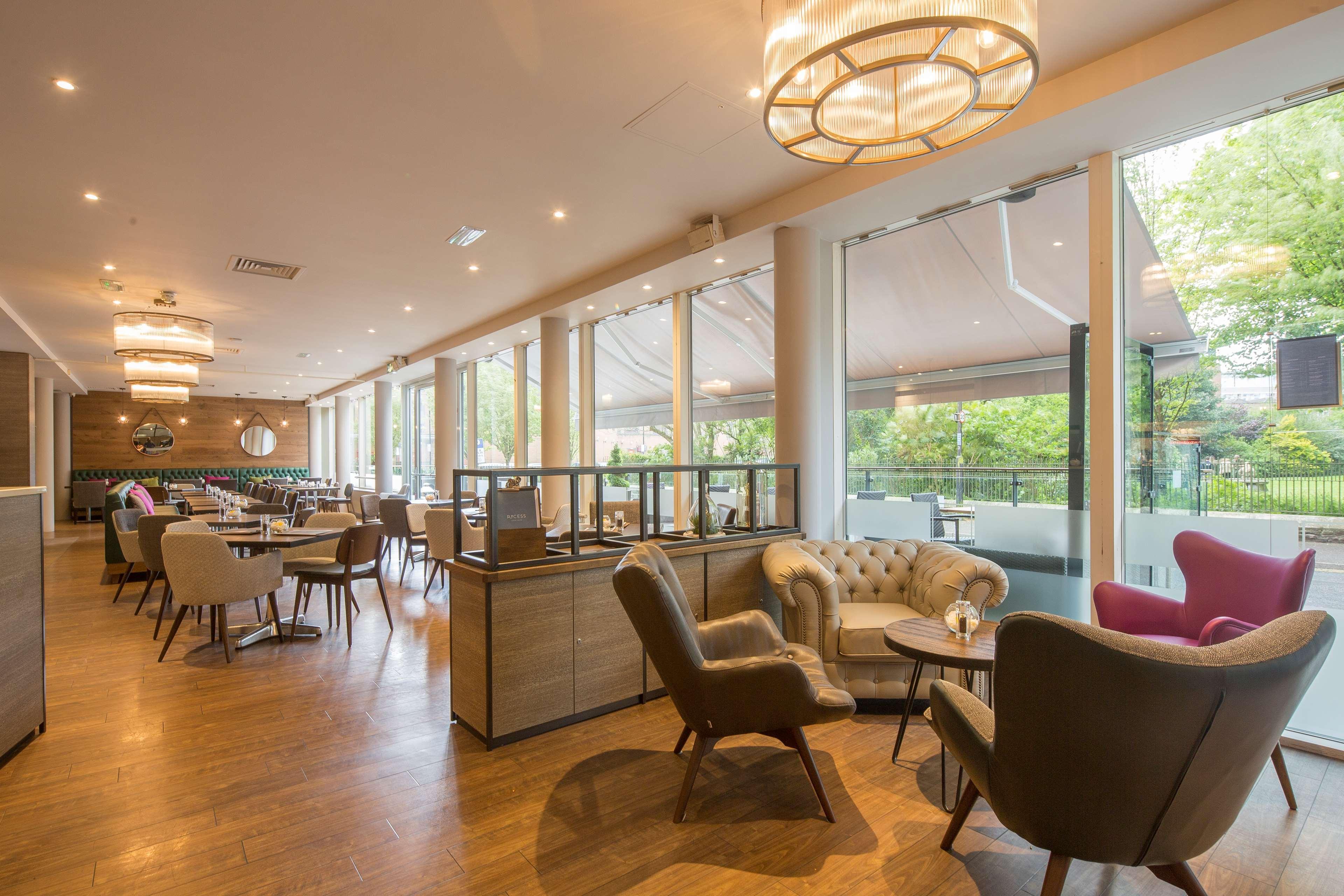 Hilton Garden Inn Bristol City Centre Exterior photo