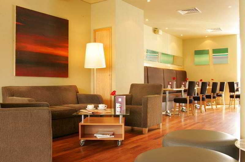Hilton Garden Inn Bristol City Centre Restaurant photo